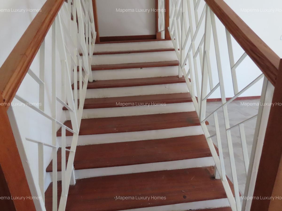 4 Bed House with En Suite at Silanga Road - 10