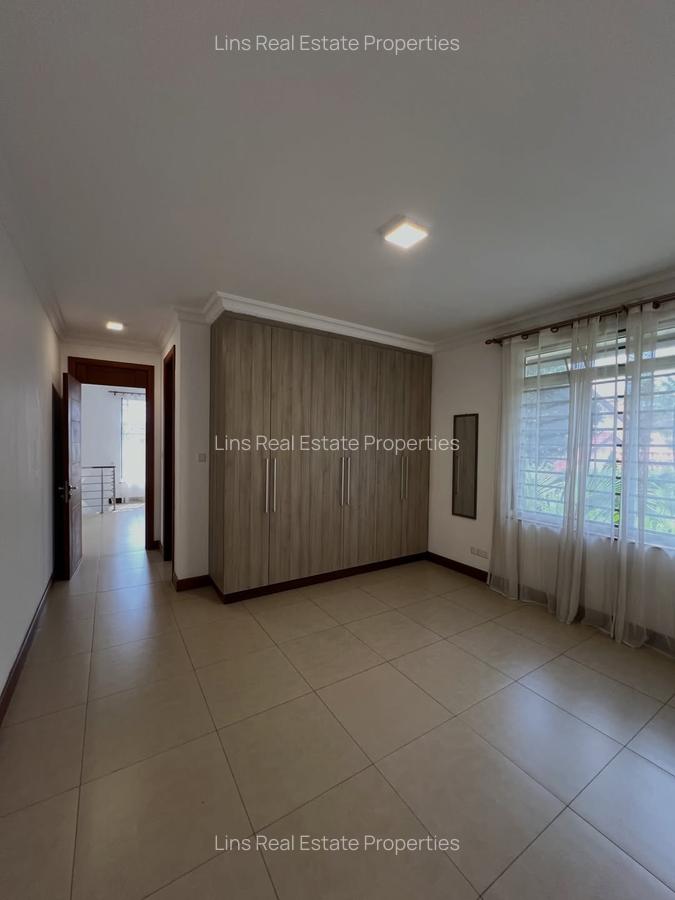 2 Bed House with En Suite in Runda - 13