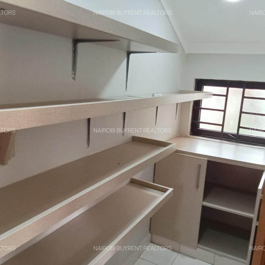3 Bed House with En Suite in Loresho - 6