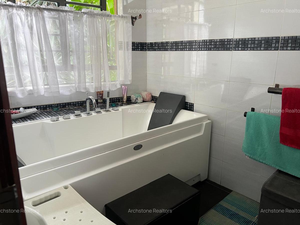 4 Bed Townhouse with En Suite in Kitisuru - 8