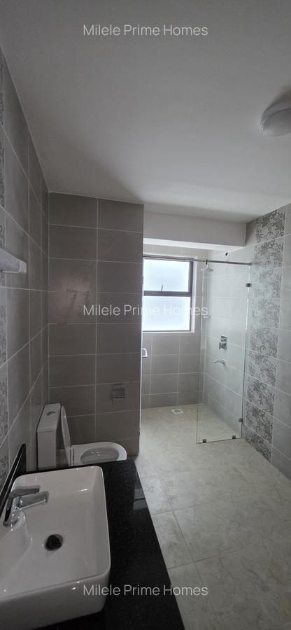 Serviced 2 Bed Apartment with En Suite at Mandera Road - 13