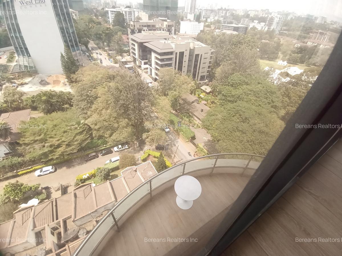 2 Bed Apartment with En Suite in Westlands Area - 8