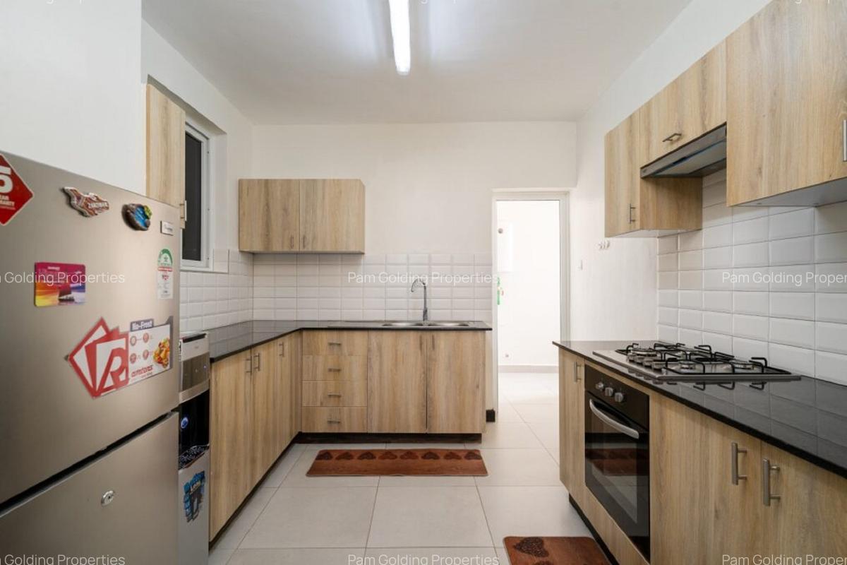 2 Bed Apartment with En Suite at Chady Road - 6