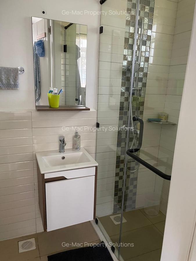5 Bed House with En Suite at Kiambu - 8