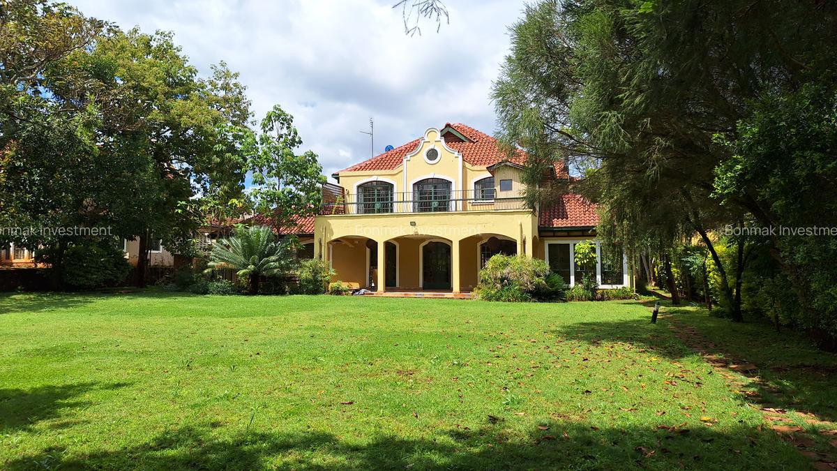 4 Bed Townhouse with En Suite at Old Runda - 2