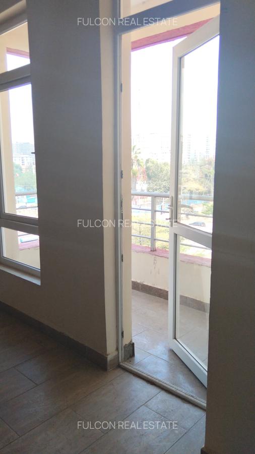 3 Bed Apartment with En Suite in Kilimani - 16