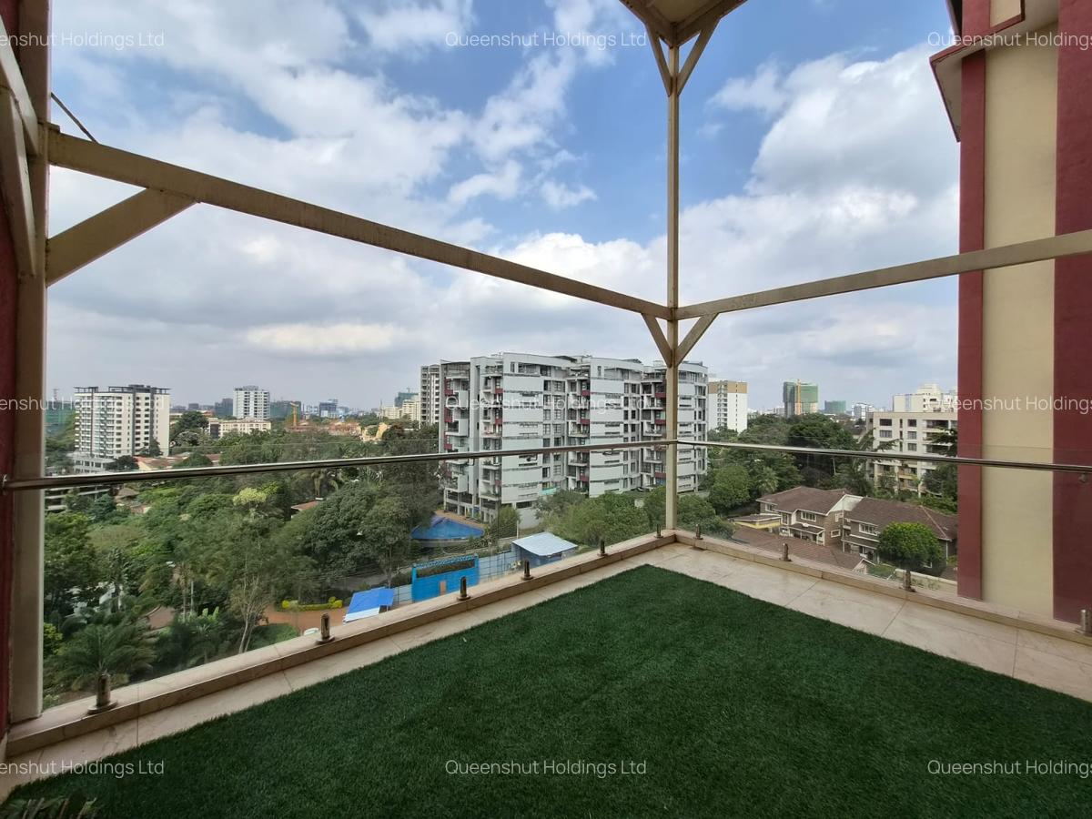 4 Bed Apartment with En Suite in Westlands Area - 20