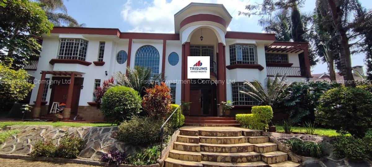 6 Bed House with En Suite in Nyari - 1
