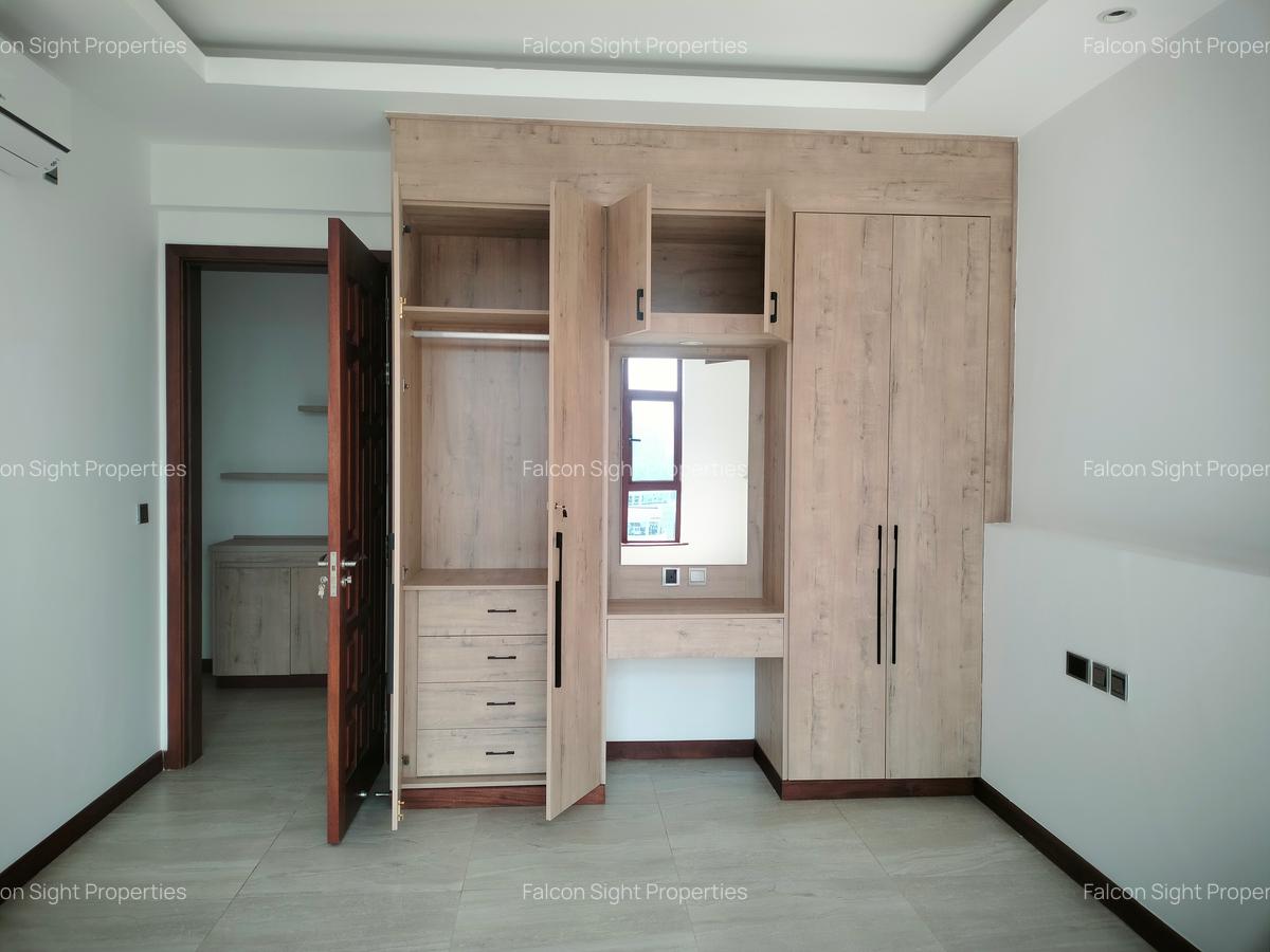 4 Bed Apartment with Swimming Pool at Easy Access To Peponi Road And Few Minutes Drive To Gigiri - 11