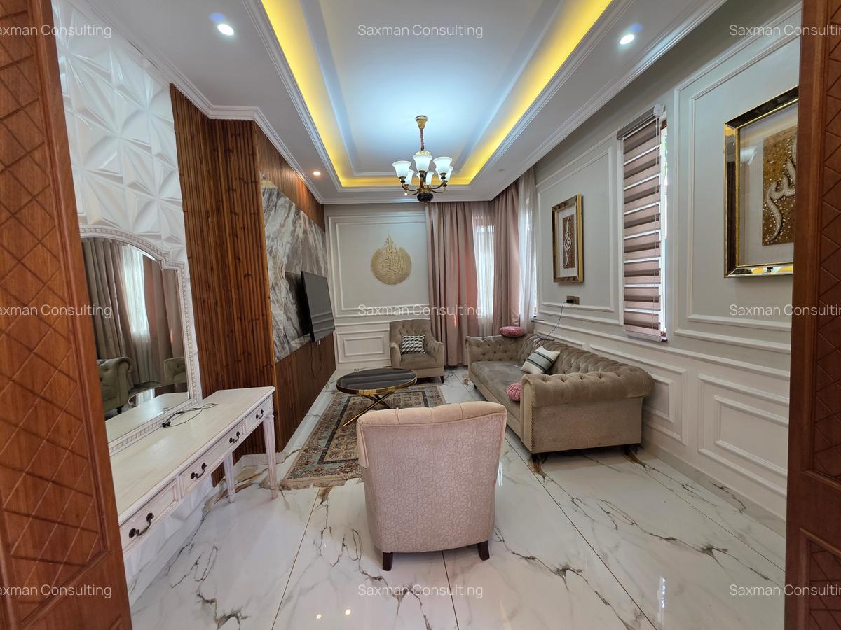 5 Bed Villa with En Suite in Lavington - 17
