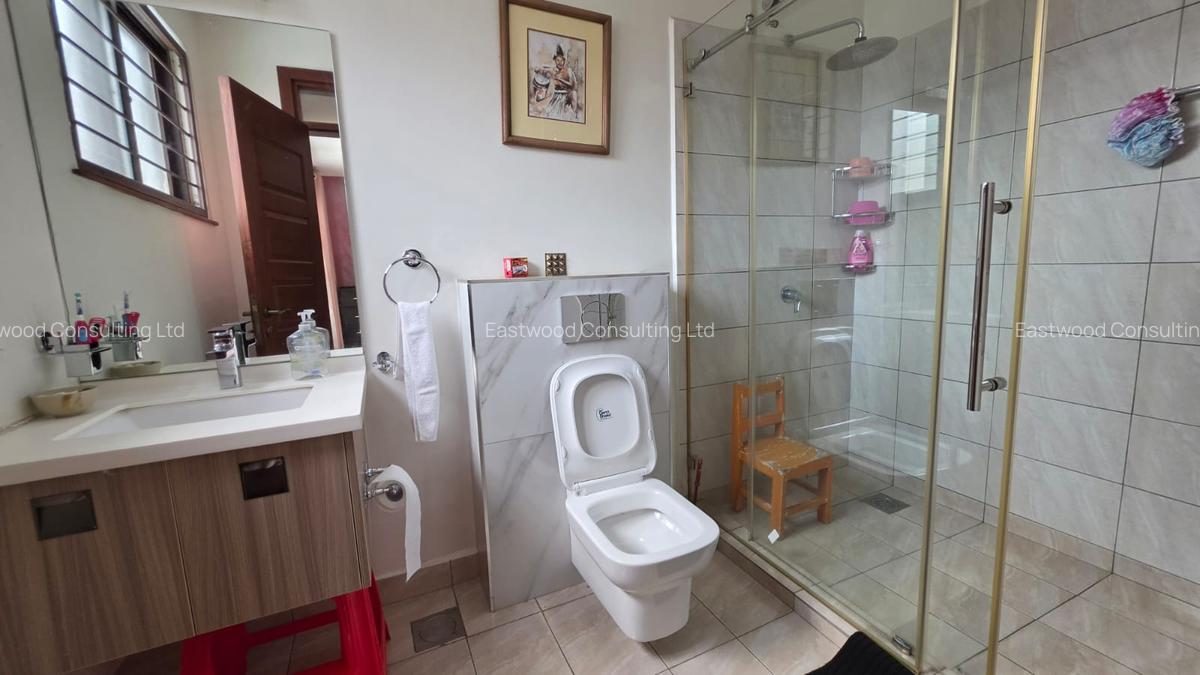 5 Bed Townhouse in Lavington - 13