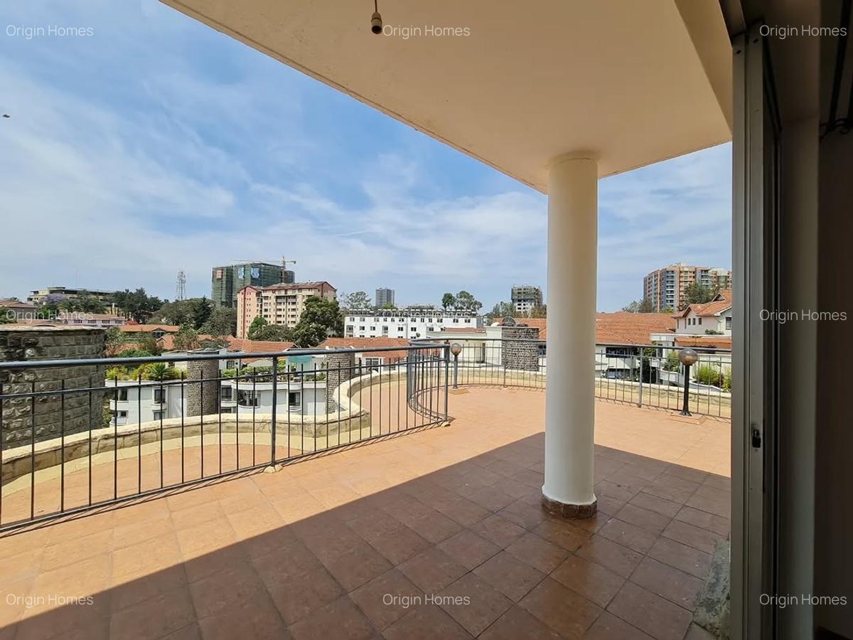 4 Bed Apartment with En Suite at Lavington - 2