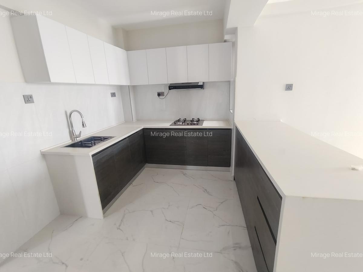 2 Bed Apartment with Gym in Kilimani - 1