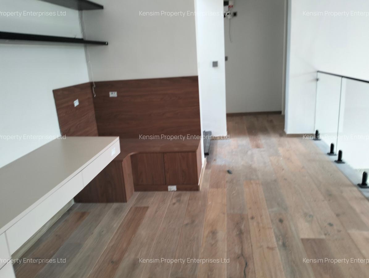 4 Bed Townhouse with En Suite in Runda - 13