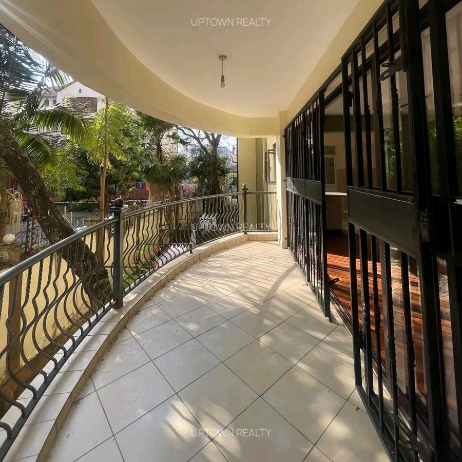 2 Bed Apartment with En Suite at Kilimani - 4