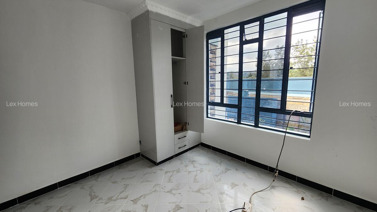 4 Bed House with En Suite at Rimpa - 17