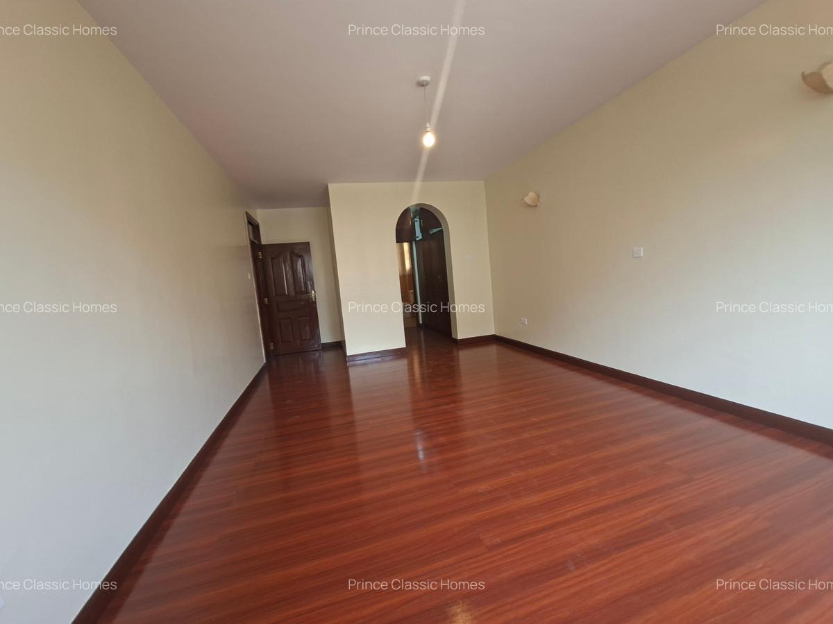 3 Bed Apartment with En Suite in Westlands Area - 5