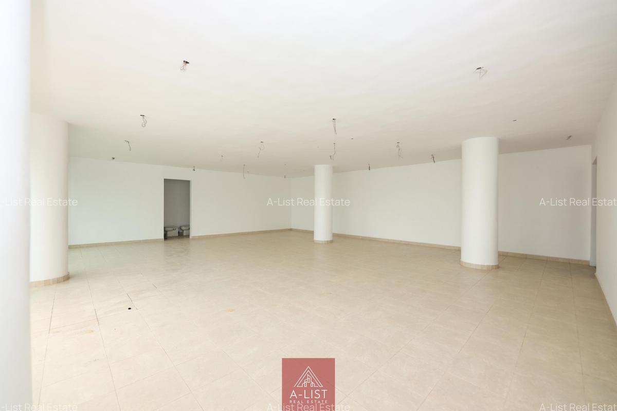 2,040 ft² Commercial Property with Service Charge Included at Westlands Area - 3