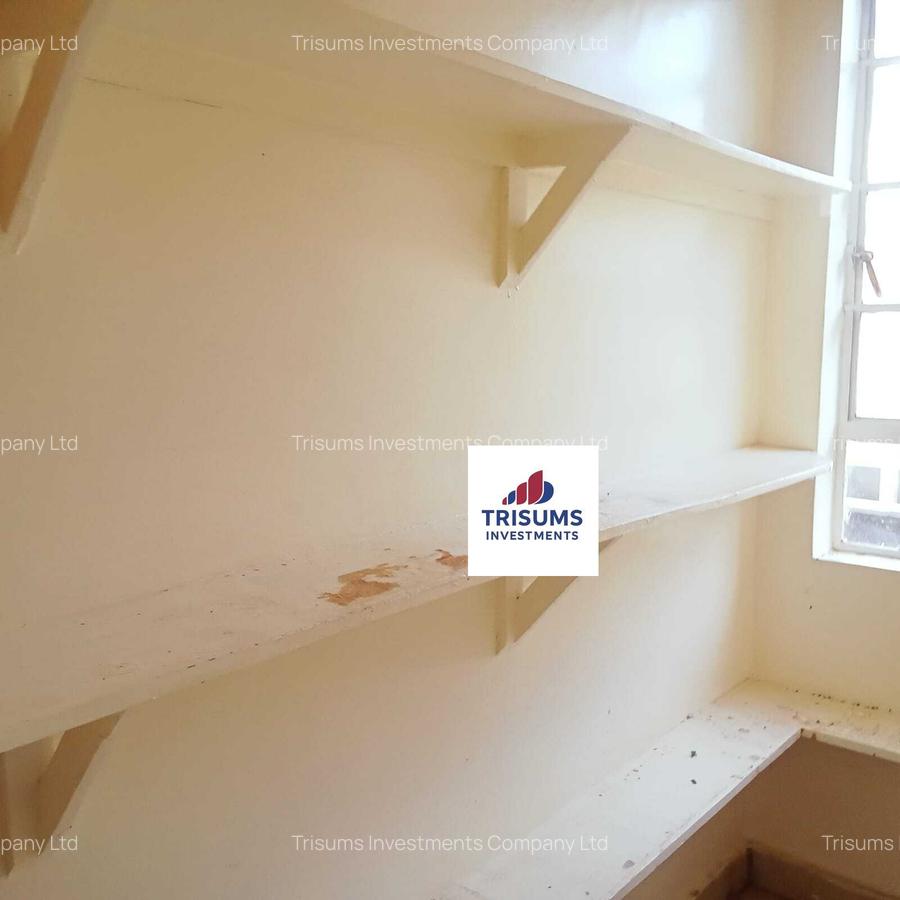 3 Bed Apartment with En Suite at Prp7+494 - 12