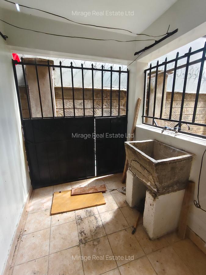 4 Bed Apartment with Parking in Kileleshwa - 11