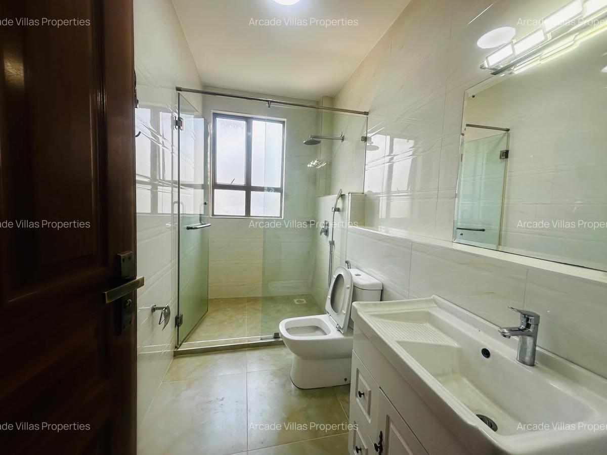 2 Bed Apartment with En Suite in Kileleshwa - 12
