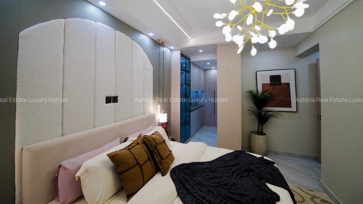 3 Bed Apartment with En Suite at 2026-108 - 17