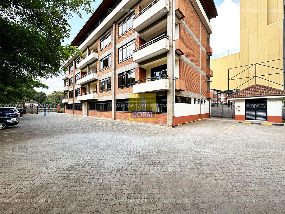Office in Kilimani - 1