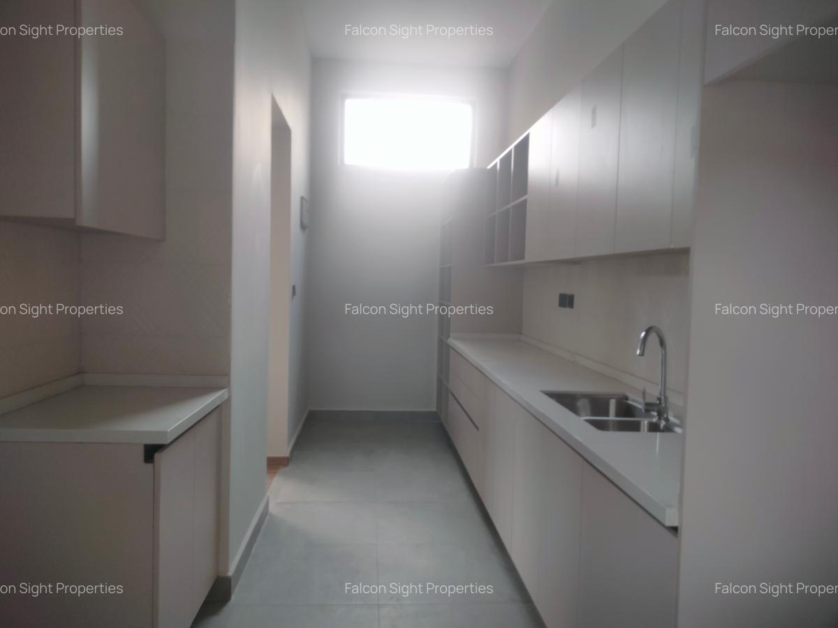 5 Bed Townhouse with Staff Quarters at Easy Access To Un Avenue And Few Minutes Drive To Rosyln Academy - 8