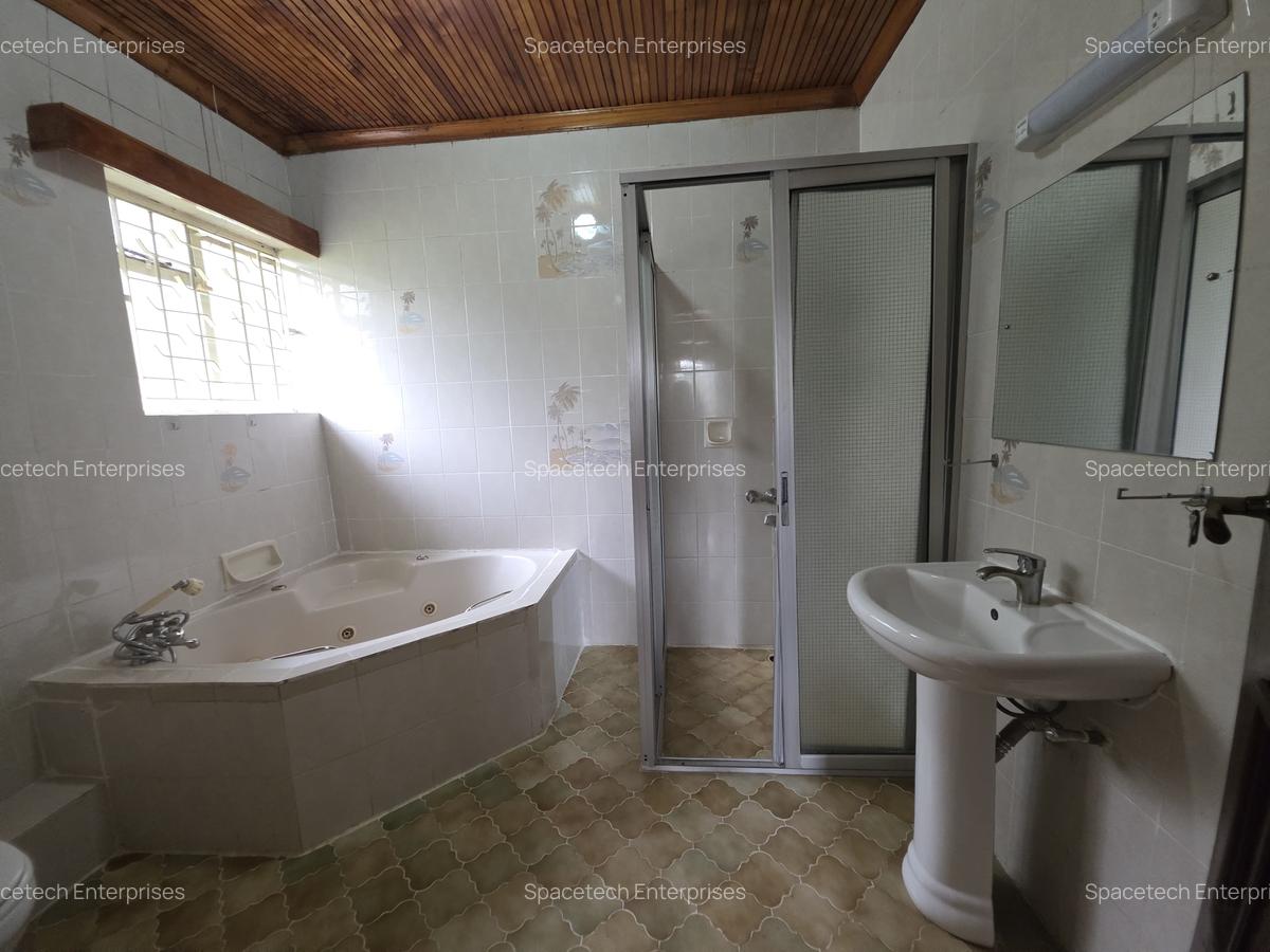5 Bed House with Staff Quarters in Muthaiga - 12