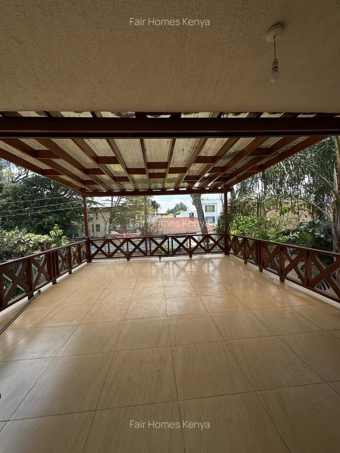 5 Bed Townhouse with En Suite at Convent Drive - 3