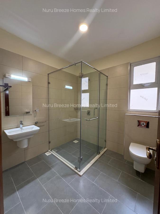 4 Bed Townhouse with En Suite in Kiambu Road - 8