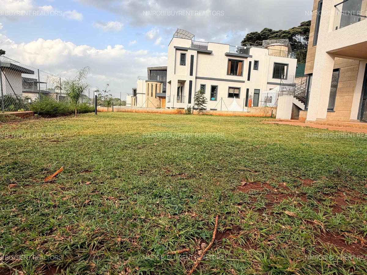 4 Bed Villa with En Suite at Loresho - 5