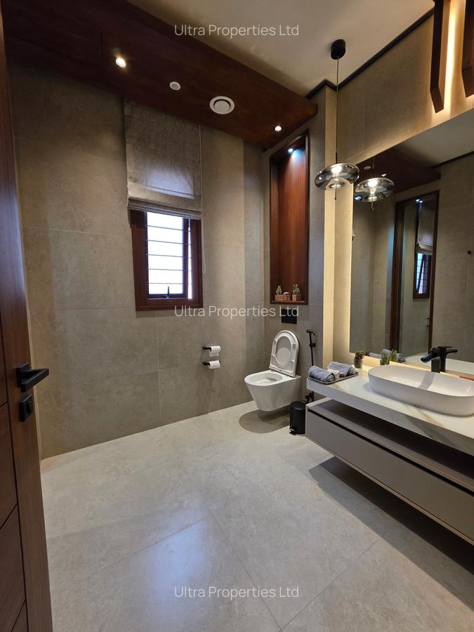4 Bed Townhouse with En Suite in Runda - 5