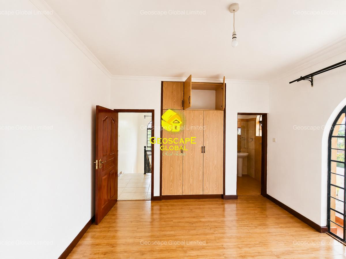 3 Bed House with En Suite in Kiambu Road - 7
