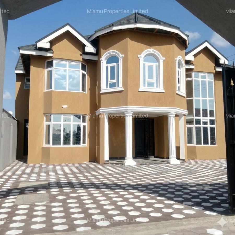 5 Bed Townhouse with En Suite in Athi River - 3