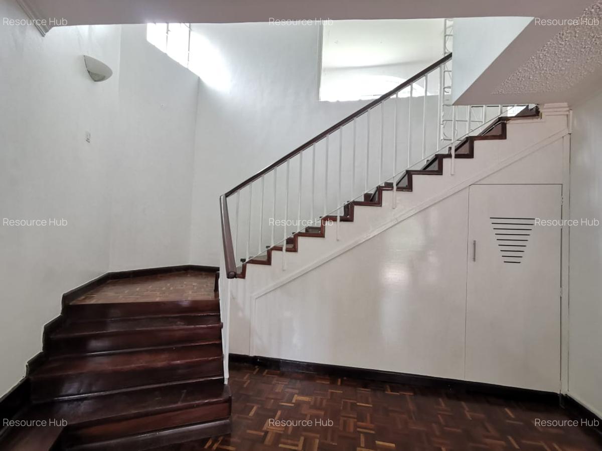 5 Bed House with En Suite at Off Ngecha Road - 1