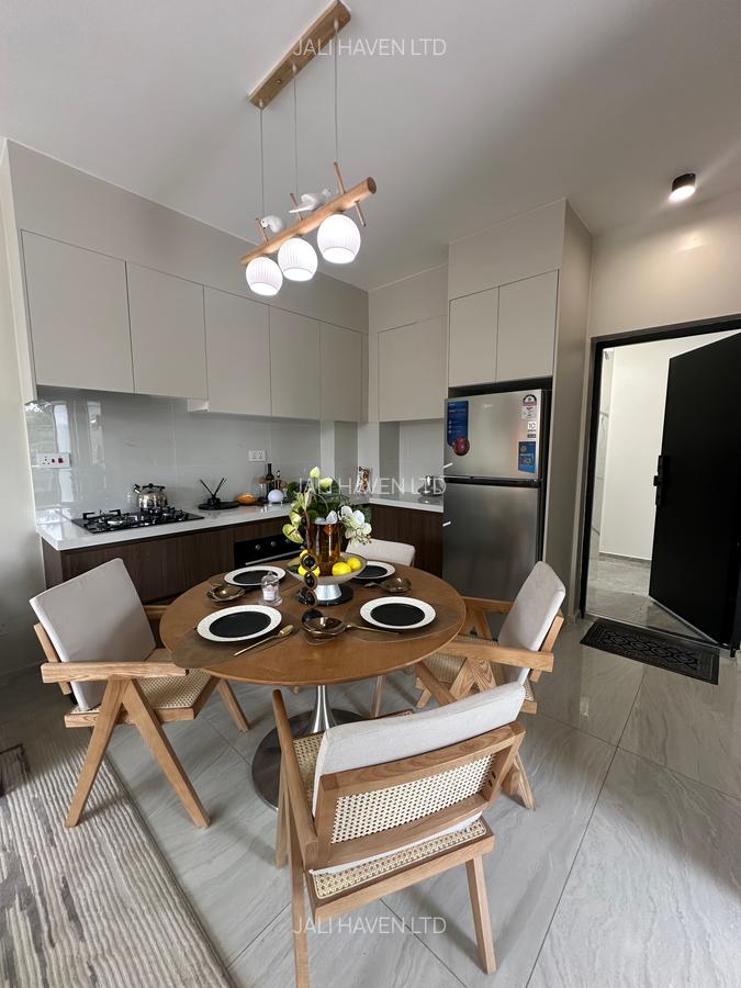 1 Bed Apartment with Swimming Pool in Kilimani - 3