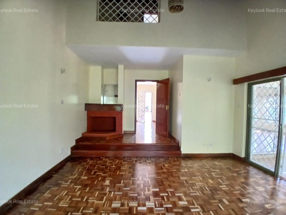 4 Bed Townhouse with En Suite at Lavington Green - 6