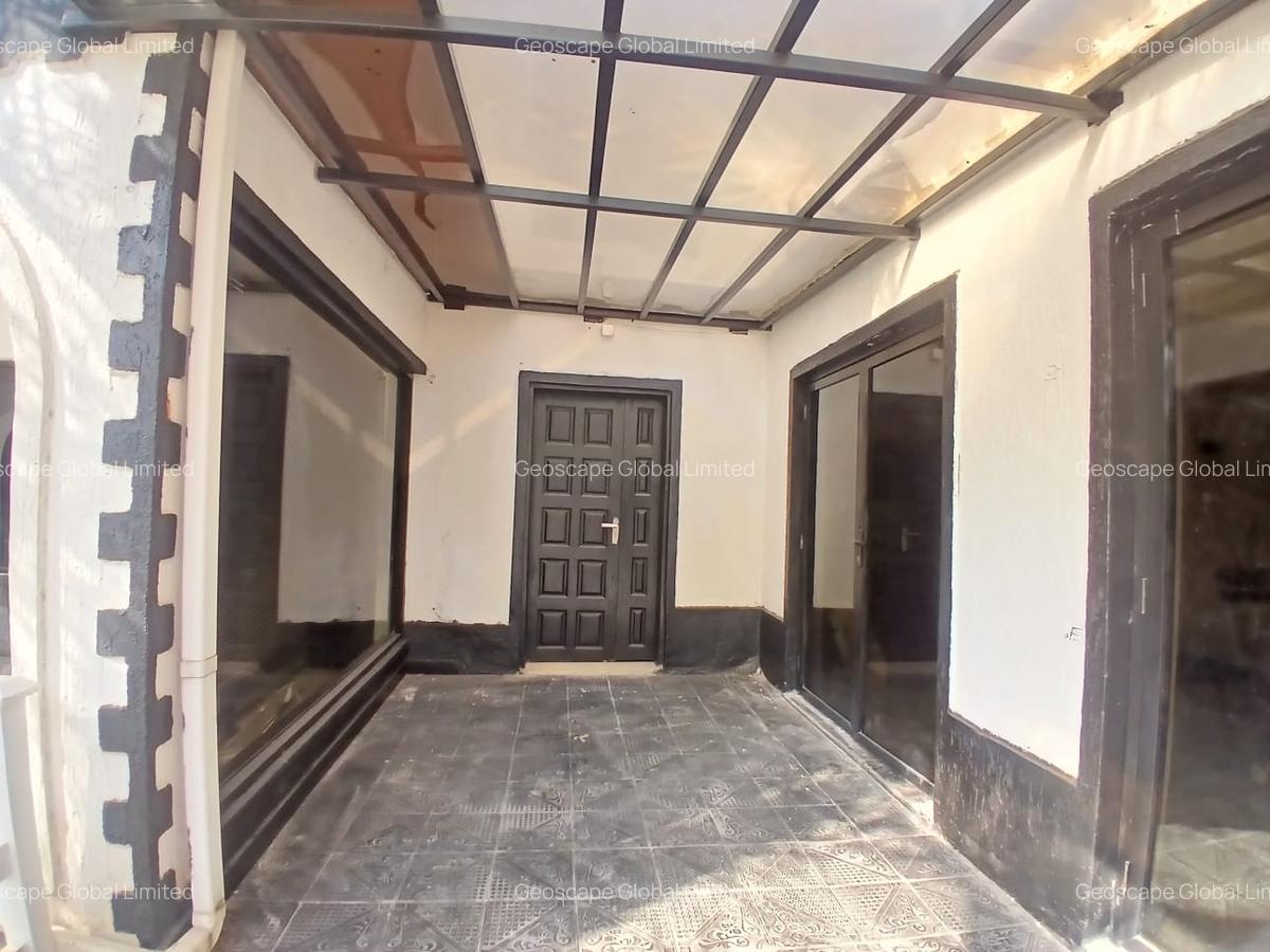 3 Bed House with En Suite in Runda - 15