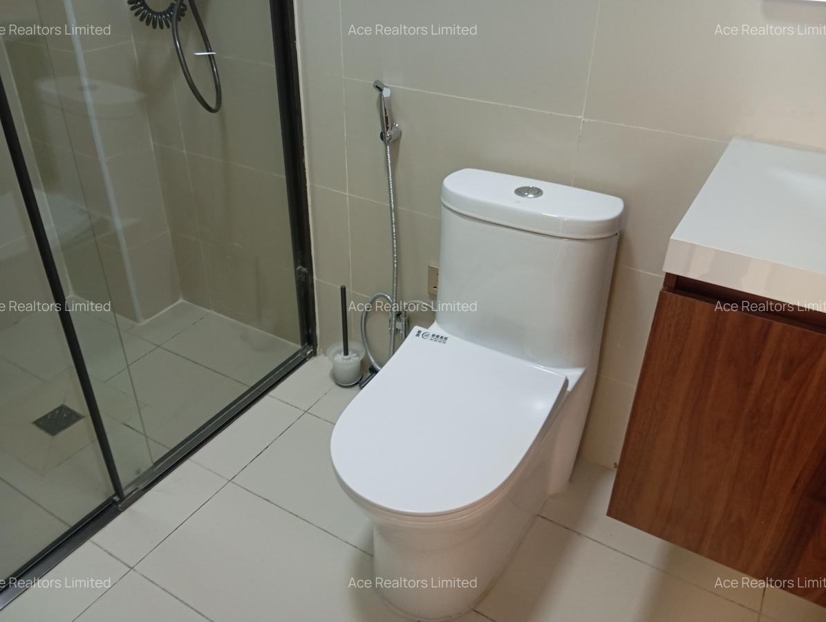 2 Bed Apartment with En Suite at Westlands Road - 5