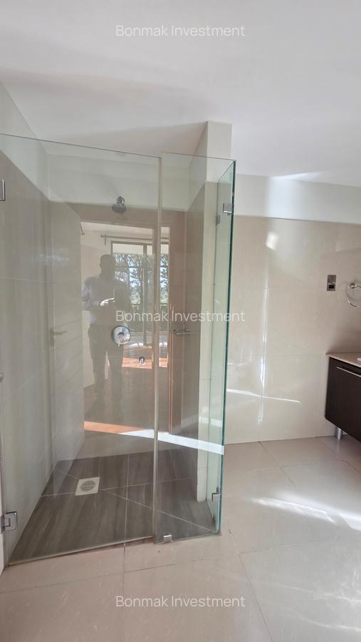 3 Bed Apartment with En Suite at Muthangari Drive - 8