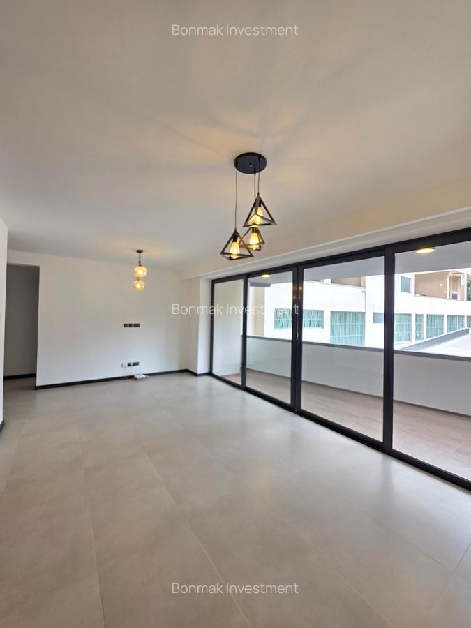 2 Bed Apartment with En Suite at Off Peponi Road - 10