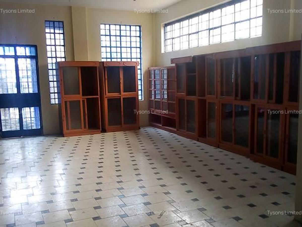 Warehouse with Service Charge Included in Ngara - 2