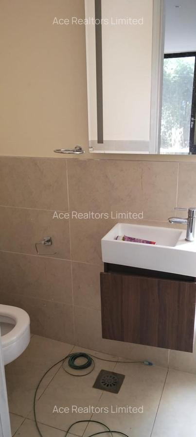 4 Bed Townhouse with En Suite at Embakasi - 4