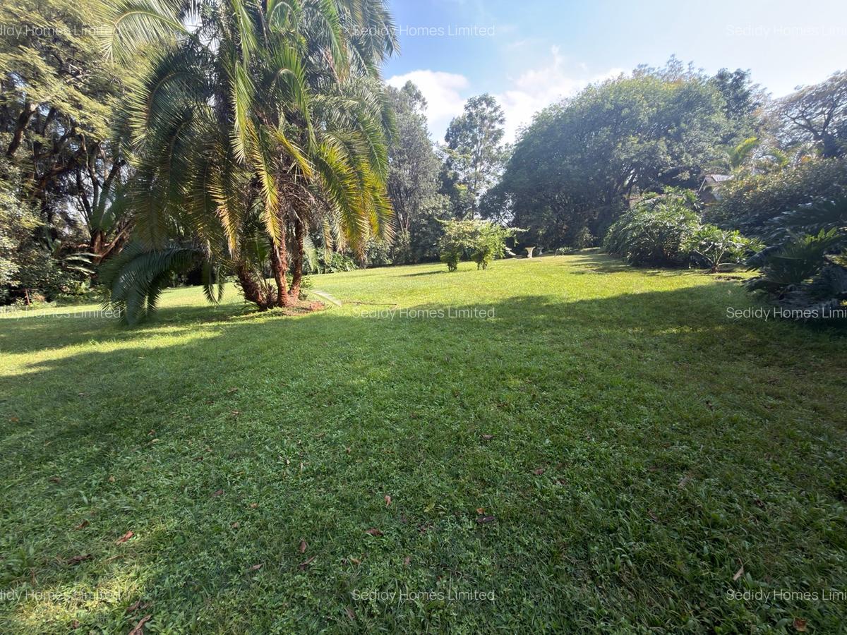 1.22 ac Residential Land in Kitisuru - 2
