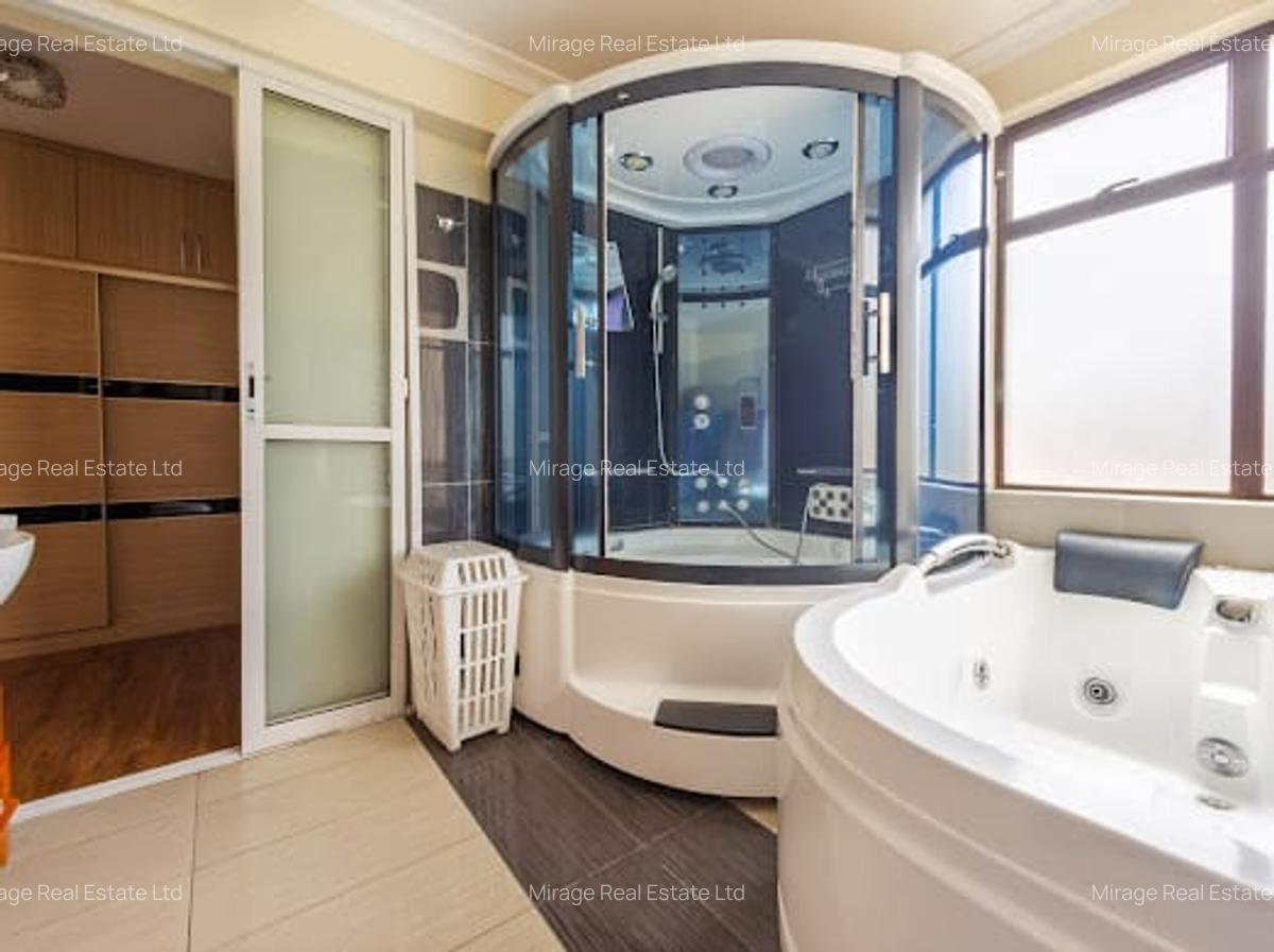3 Bed Apartment with En Suite in Kilimani - 1