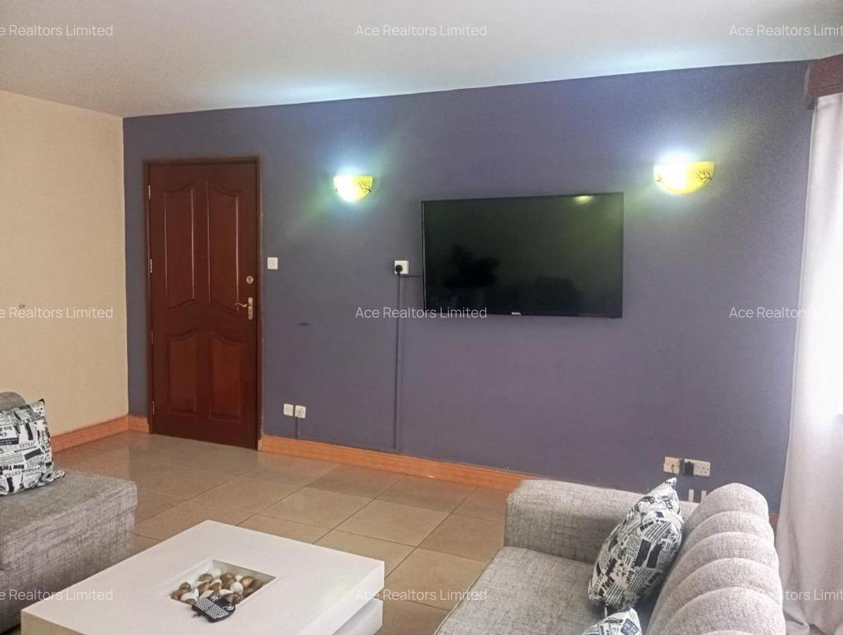 3 Bed Apartment with En Suite at Westlands Rd - 12