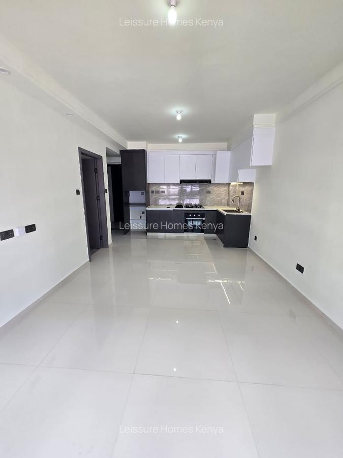 1 Bed Apartment with En Suite at Westlands Road - 5