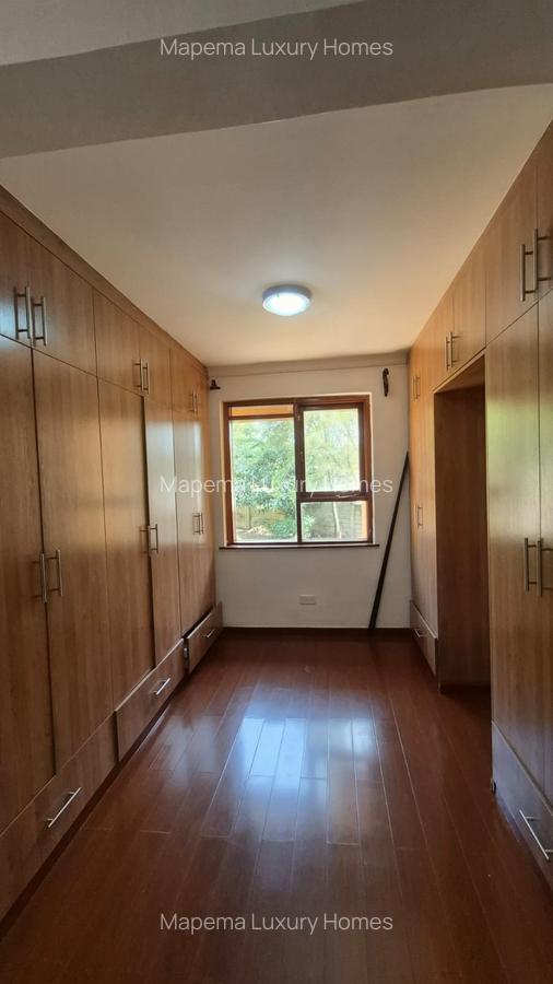 5 Bed Villa with En Suite at Miotoni - 6