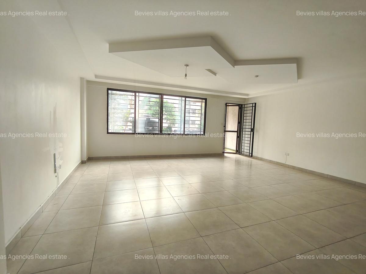 2 Bed Apartment with En Suite at Parklands - 8
